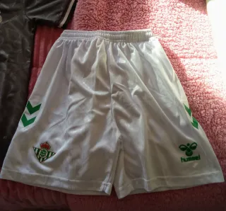 Camisetas y pantalones de fútbol niñ@