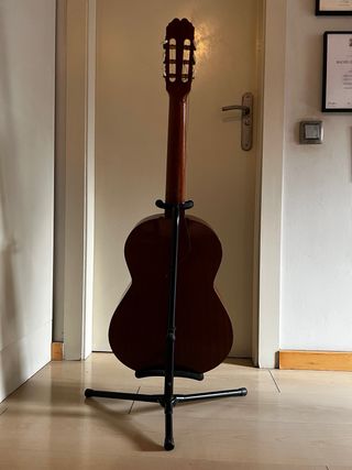 Guitarra Admira Paloma - Española - Soporte guitar