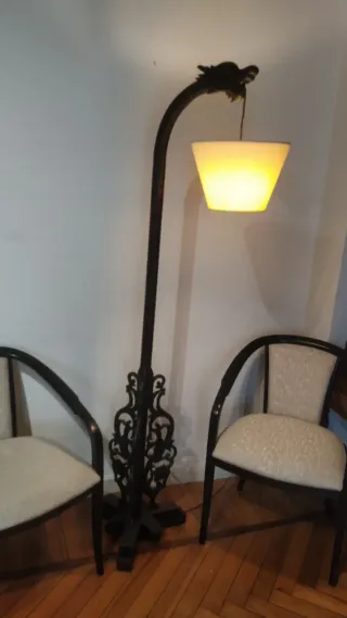 Lámpara de pie artesanal dragón