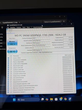 HP Envy x360 2-in-1 Ryzen 7 16GB RAM 1TB SSD
