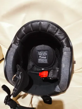 Casco moto nero fiberglass