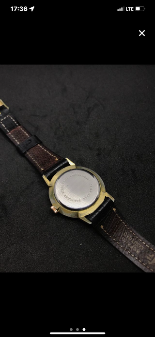 Reloj Voga Dorado y Negro