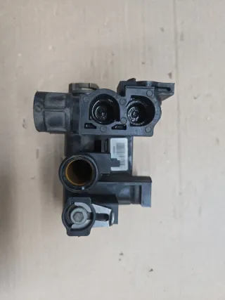 Valvola a 3 vie Saunier Duval THEMACLASSIC F 25 E