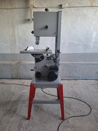 Sierra de cinta Einhell