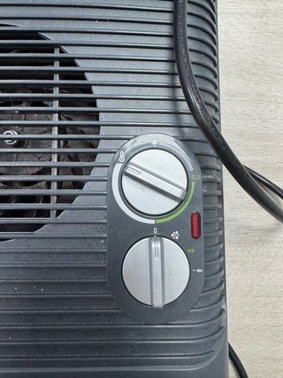 Calentador Rowenta Negro