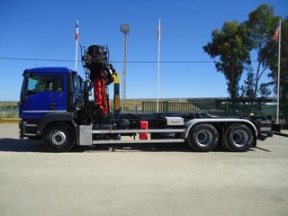 MAN TGS 26 440-CAMIONES GANCHO + GRUA