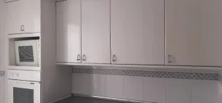 Mobiliario de Cocina Blanco y Negro