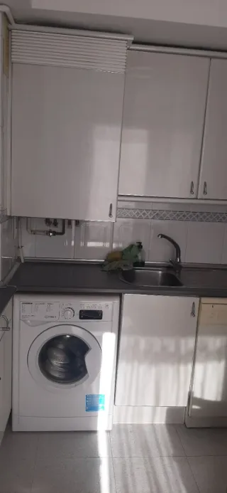 Mobiliario de Cocina Blanco y Negro