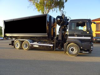 MAN TGS 26 440-CAMIONES GANCHO + GRUA