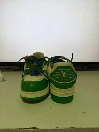 Zapatillas Louis Vuitton Verdes precio negociable