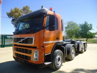 Volvo FM 13 440-CAMIONES GANCHO