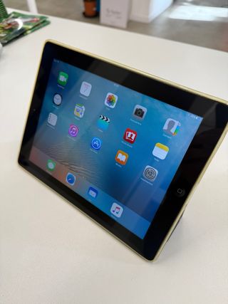 iPad 3a Generazione Apple Argento