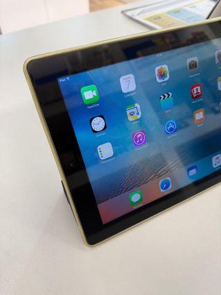 iPad 3a Generazione Apple Argento