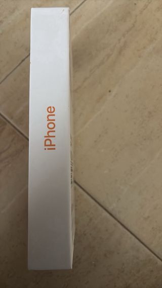 iPhone 17 Pro Max Naranja Nuevo en su caja