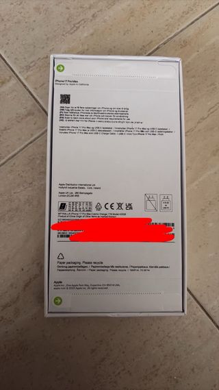 iPhone 17 Pro Max Naranja Nuevo en su caja