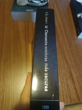 Cincuenta sombras más oscuras (Trilogía cincuen...