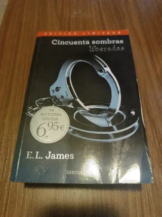 Cincuenta sombras más oscuras (Trilogía cincuen...