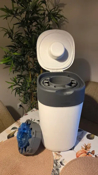 Papelera contenedor para pañales Tommee Tippee