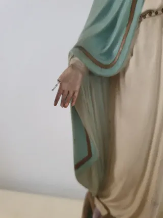 Figura Olot Virgen Milagrosa estuco