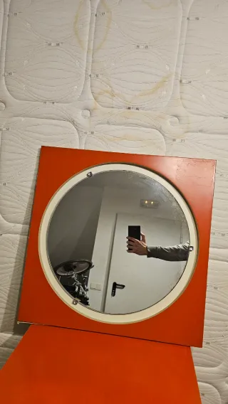 Set Cómoda, mesita y espejo Naranja Vintage.