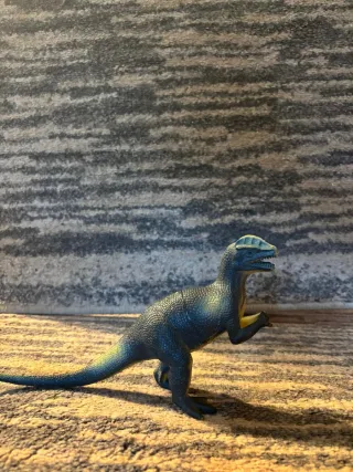 Lote de dinosaurios de juguete