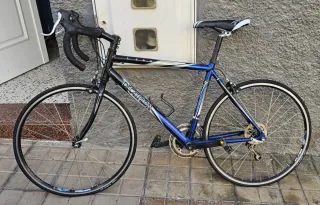 Bicicleta de carretera Decathlon azul Talla M