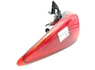 20234959 22500001 piloto tras izq nissan tiida