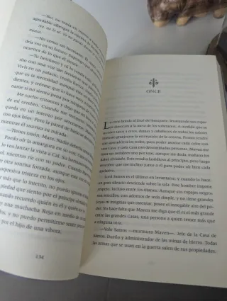 La reina roja - Victoria Aveyard