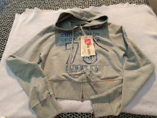 Lote 3 chaquetas deportivas con pedrería