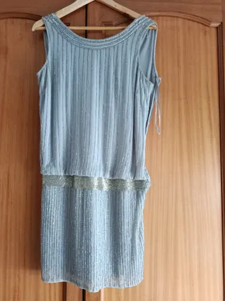 Traje fiesta pedrería gris plateado