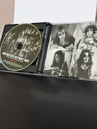 Kiss Definitive Detroit 1975 2CDs Japon