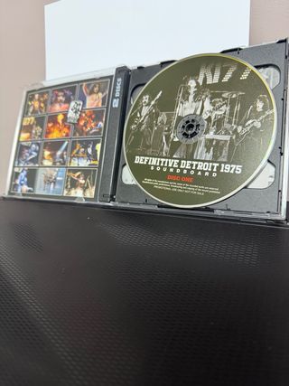 Kiss Definitive Detroit 1975 2CDs Japon