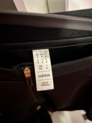 Sudadera Adidas Negra y Rosa