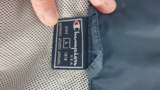 Cortavientos Champion Azul Marino