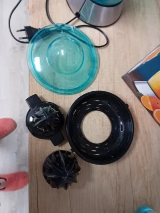 Exprimidor Cecotec ZITRA 40