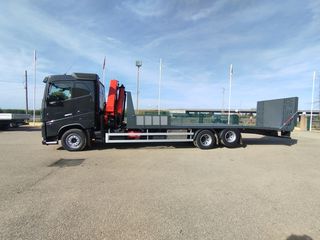 Volvo FH 500-CAMIONES PORTAMAQUINARIAS