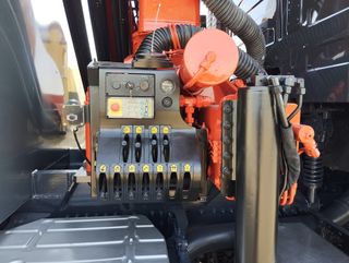 Volvo FH 500-CAMIONES PORTAMAQUINARIAS