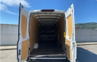 Iveco Daily larga 2015