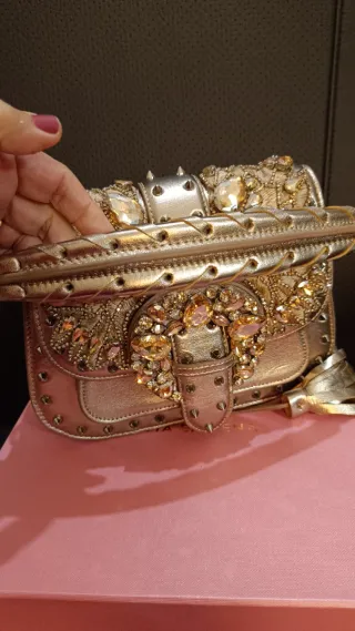 Bolso Alma en Pena bronce con Pedrería