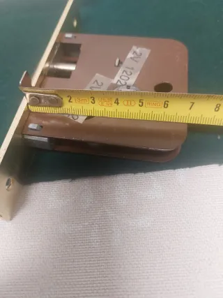 Cerradura AZBE 2V 1202