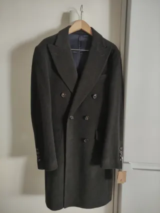 Abrigo cruzado premiun verde talla 46 lana