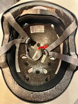 Casco patín/skate/patines NUEVO