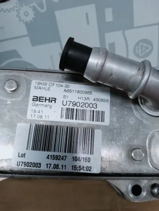 Enfriador Aceite Mercedes BEHR U7902003