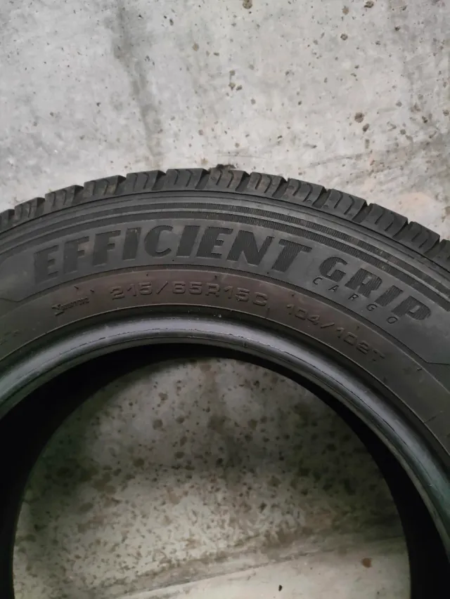 Neumáticos 215/65R15C 104/102T GoodYear Cargo