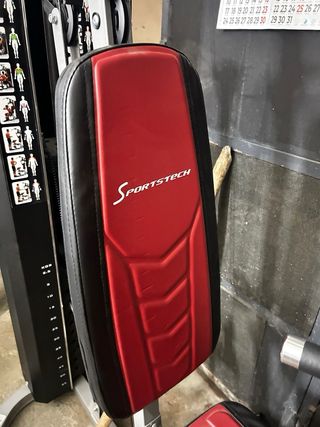 Máquina de gimnasio multifuncional