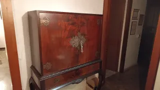 Mueble bar caoba Reina Ana