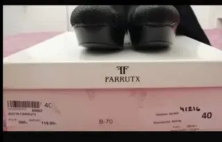 Botas altas negras piel serpiente y ante