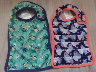 2 Baberos Close - Niños