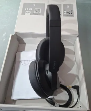 Auriculares Sony WH-CH720N Negros