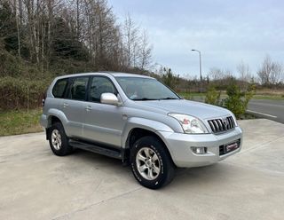 Toyota Land Cruiser 2004